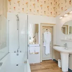 Chateau De Bouceel - Mont Saint Michel Bed & Breakfast