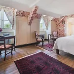 住宿加早餐酒店 布埃塞尔堡 - 圣米歇尔山法国乡间度假别墅 5*