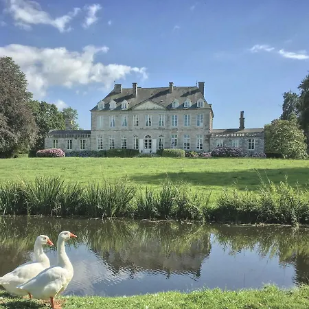 Château De Boucéel - Mont Saint Michel Bed & Breakfast