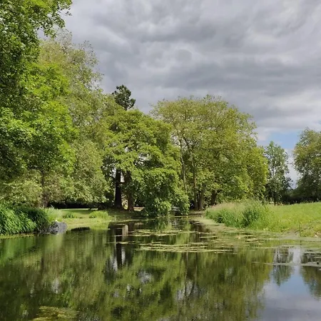 Château De Boucéel - Mont Saint Michel Bed & Breakfast