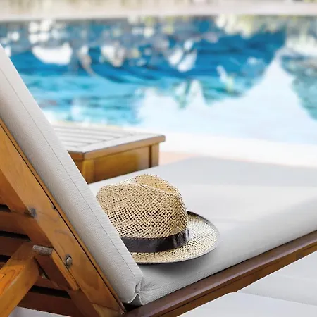 Château De Boucéel - Mont Saint Michel Bed & Breakfast Vergoncey