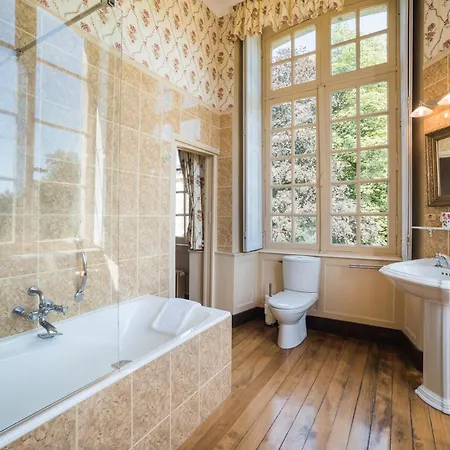 Bed and Breakfast Chateau De Bouceel - Mont Saint Michel