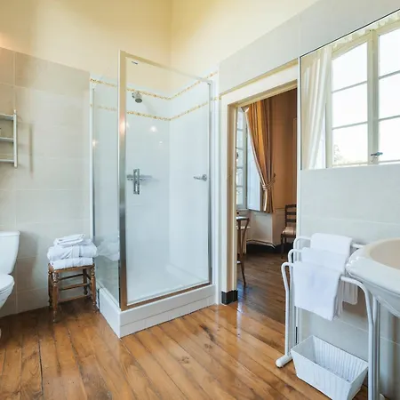 Bed & Breakfast Chateau De Bouceel - Mont Saint Michel