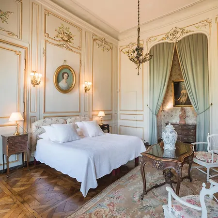 Château De Boucéel - Mont Saint Michel Bed & Breakfast