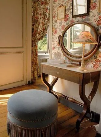 Chateau De Bouceel - Mont Saint Michel Bed and Breakfast