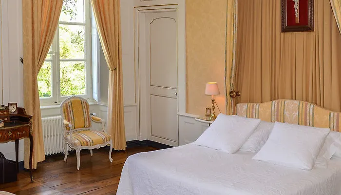 Château De Boucéel - Mont Saint Michel Bed & Breakfast 5*