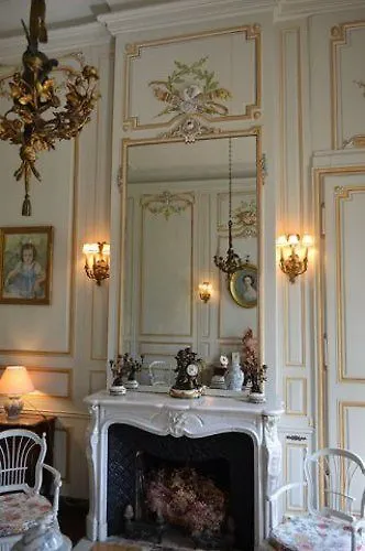 Château De Boucéel - Mont Saint Michel Bed & Breakfast